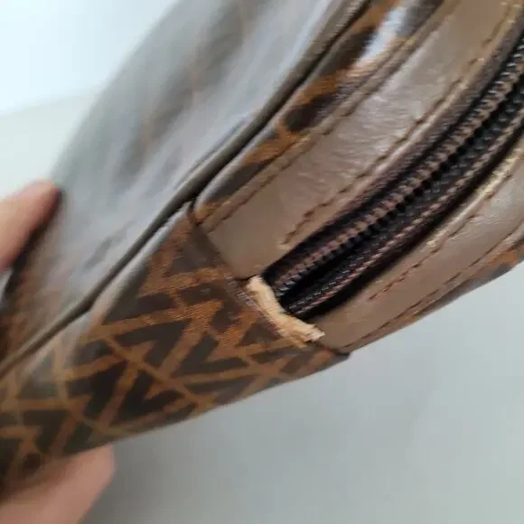 Mario Valentino Bag Clutch Unisex Vintage Pouch Zip Italian Brown Logo Handbag - Picture 12 of 12